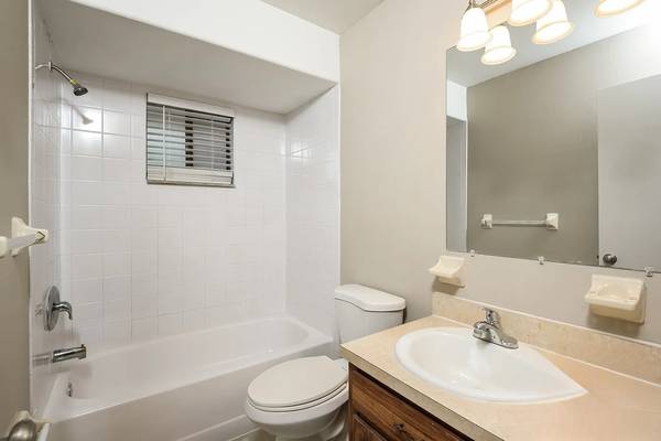 $1,225 / 3br - 1222ft2 - ¡ESPECIAL! ¡Alquiler reducido en unidades seleccionadas! ¡Lavadora/secadora incluidas!!!!!!!!!! (Palm Bay, FL 32909)63846409746817124