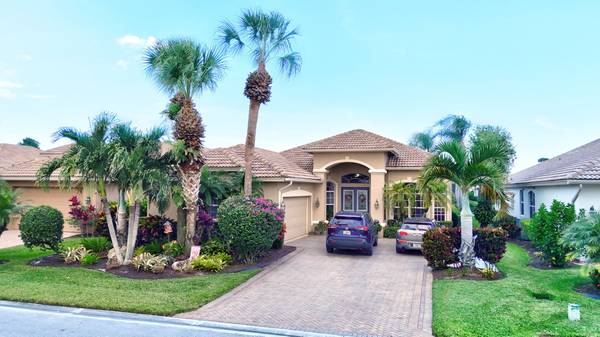 $519,000 / 3br - 2212ft2 - PGA Village 3/2 GEM!! (Port St Lucie)63799984860289122