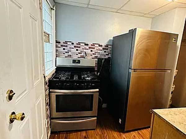 $895 / 3br - For Rent: Charming 3 Bed 1 Bath  Home (Pittsburgh, PA)64013204739842121