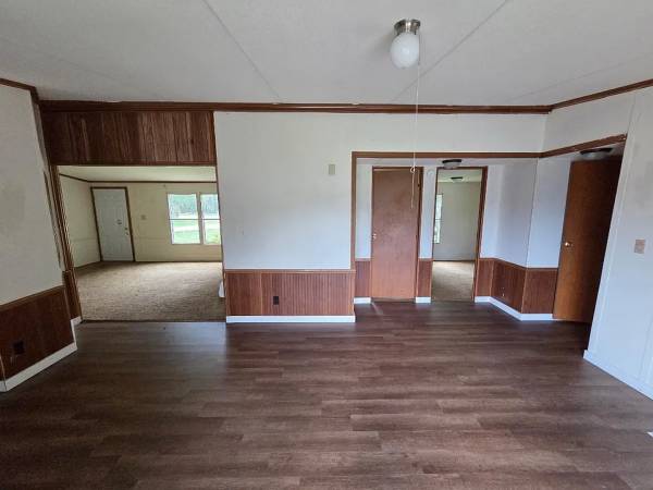 $600 / 3br - 1220ft2 - 3 bed 2 bath (Parksley)63839296183041121