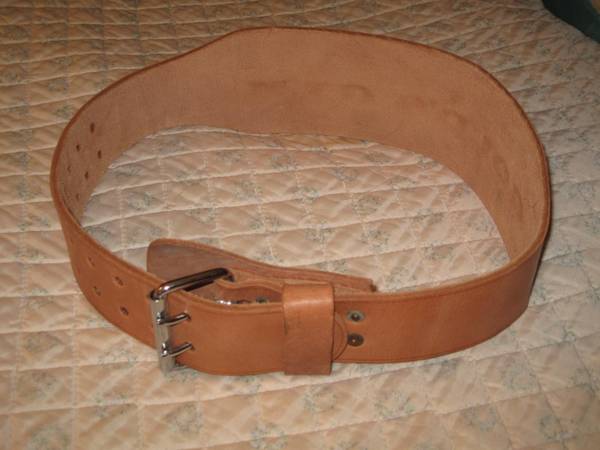 heavy leather weight-lifting belt 1
