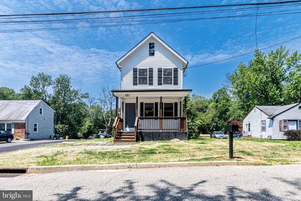 $5 / 4br - Newly renovated. Spacious living room. Great location. (Lawrence, NJ)63676239588481120
