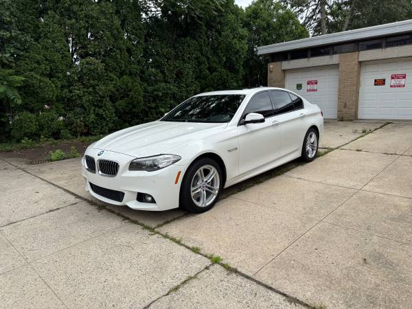 2016 BMW 5 SERIES X-DRIVE PAQUETE M - $12,90063654721829761120