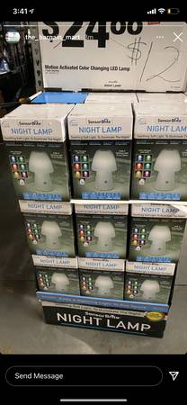 Accesorios de iluminación con cambio de color - $10 (Atlanta)63470456158337124