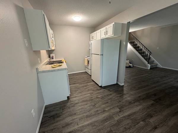 Lovely Water-Front One-Bedroom Home 1