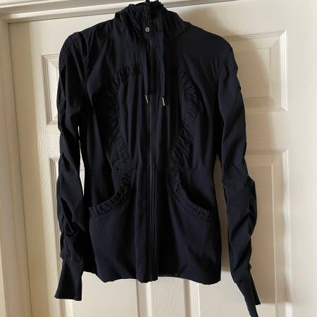 Lululemon Dance Studio jacket 1
