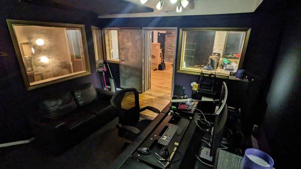 $3,600 / 500ft2 - Custom-Built 3-Room Music Recording Production Studio Space (SoHo)63880471848961120