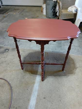 antique odd table 1