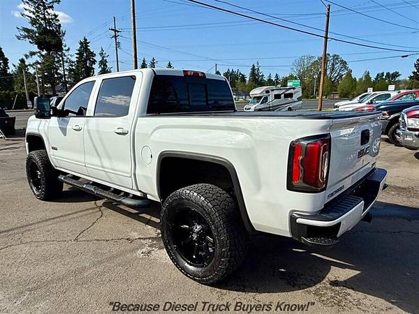 2018 GMC Sierra 1500 SLT | Paquete Todo Terreno | Elevado | Solo 90 mil millas - $32222.0063470423147777124