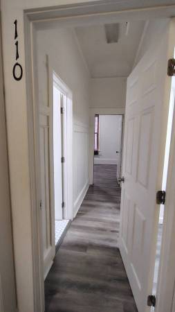 Studio Apt Available in the Fruitvale District 1