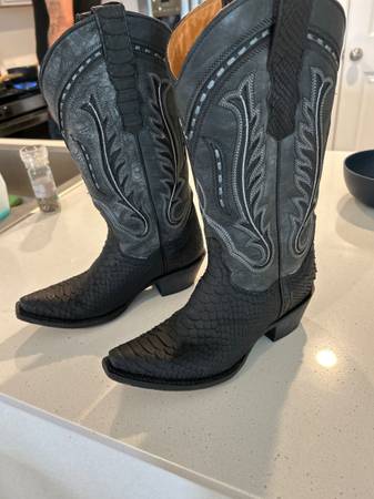 Vaccari python boots 1