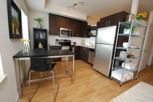 $1,450 / 1br - Pets Welcome! Made To Meet Your Standards @ Buckman Court! (SE Portland, SE Belmont, Buckman)63842022362499121