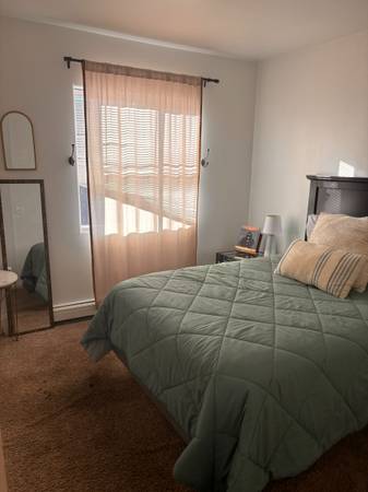 $1,500 / 2br - 900ft2 - Heat Paid! 2 Bed Apartment Close to Downtown Anchorage! (1435 W 25th Ave #7)64014173397122123