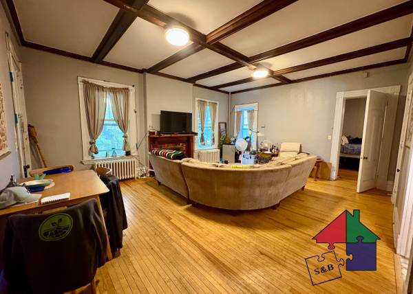 $2,400 / 2br - Great 2 Bedroom--heated! Avail. 6/1/26 (Burlington)63992934493954122