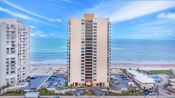 $2,345 / 2br - 1240ft2 - 3051 S. Atlantic Ave. #2205 (Daytona Beach Shores)63791574833667122