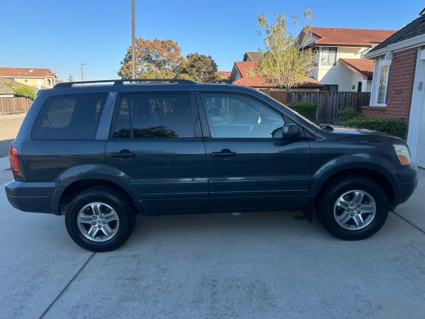 2004 Honda Pilot EX • Confiable - $3,500 (San Jose)63617562928003124