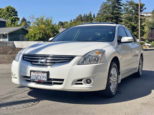 2012 Nissan Altima 2.5 S - $4,90063473042456451123