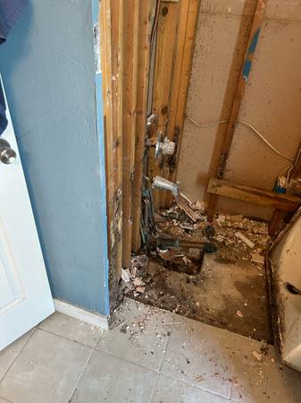 Pluming   HANDY MAN SERVICES 1