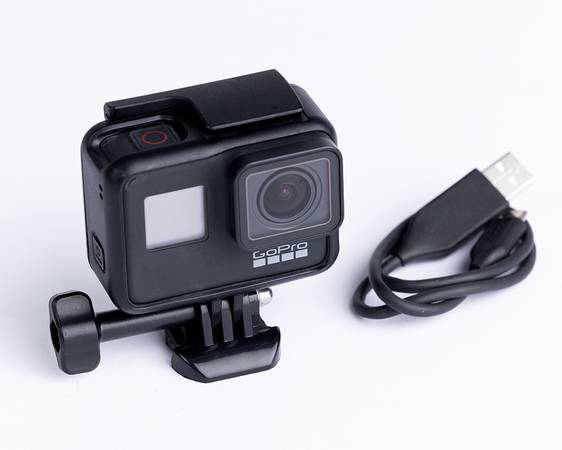 Go pro Hero 7 Action Camera _ 4K HD 12MP 1