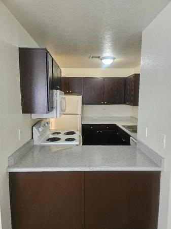 $1,125 / 1br - 600ft2 - Check out our community today for an experience that can't be beat! (Las Vegas)63859499369475120