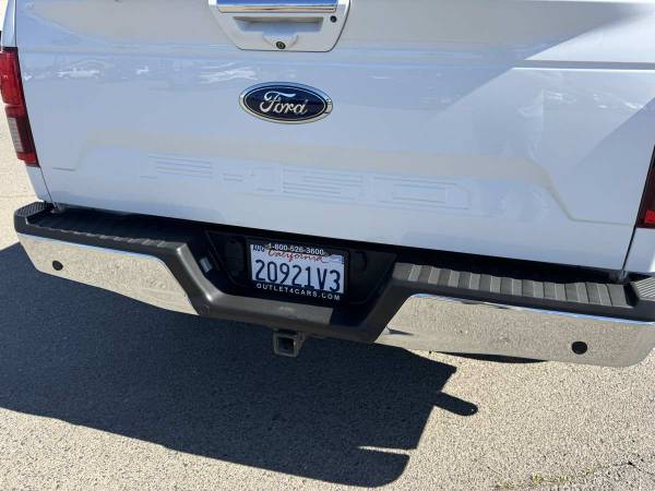 2018 Ford F150 LARIAT 4x4 - Photo 9