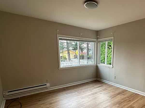 $900 / 2br - Fantastic 2 bed 1 bath home (Seattle, WA)63814660634627122
