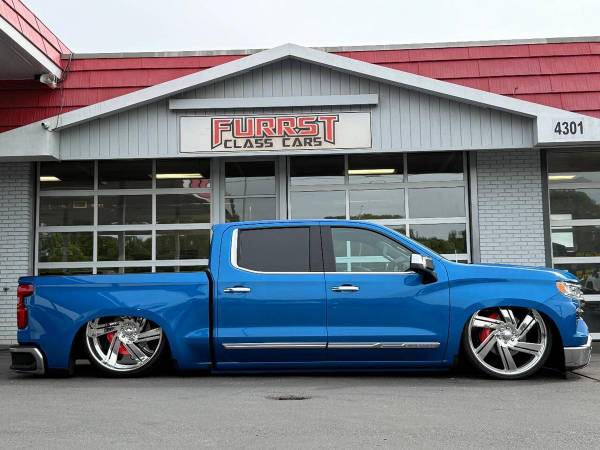 2022 Chevrolet Chevy Silverado 1500 LTZ 4x2 4dr Crew Cab 5.8 ft. SB -LLAME/ENVÍE UN MENSAJE T - $89,999 (+ Furrst Class Cars LLC)63613482478593121