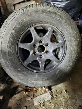 New tire on chevy silverado rim 1
