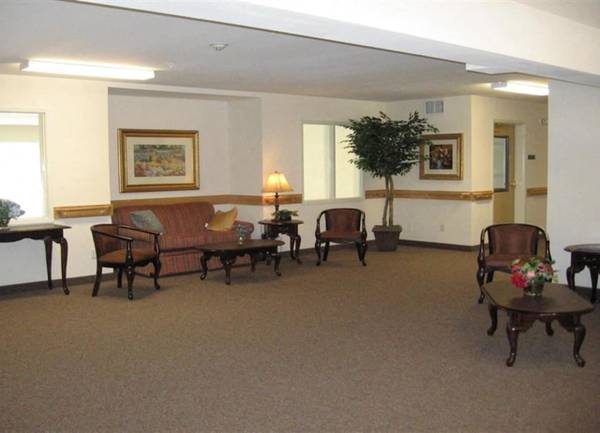 $1,925 / 2 habitaciones - Patio, armarios espaciosos, recepción de paquetes (149 South 140th Street, Burien, WA)63850642623747122