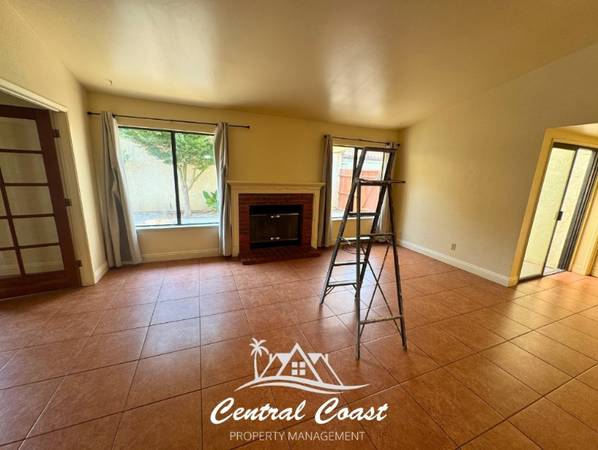 $3500.00 / 3br - Hermosa casa de 3 dormitorios y 2 baños en Garden Dr en Santa Maria - $3500/mes63663802401921124