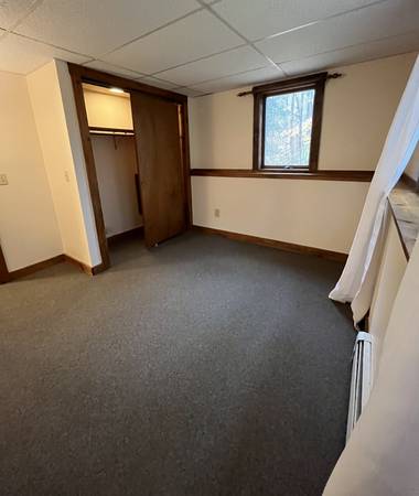 $1,500 / 2br - 0800ft2 - Downstairs 2 Bedroom Apartment Available 11/1/25 (Bristol, VT)63976979333378124