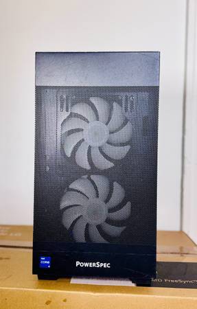 Lian Li carcasa micro ATX con 2 ventiladores ARGB - $49 (Elmhurst)63471136866051120