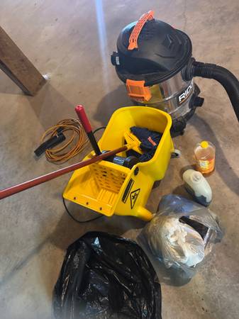 Cleaning Services 1
