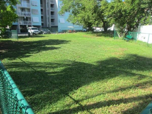 $3,137 / 2br - 768ft2 - Apply by 9/30th to receive a month's free rent for October Move in63923415131010123