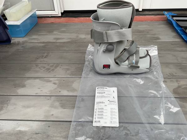 Mid-Calf boot walker Genesis 1