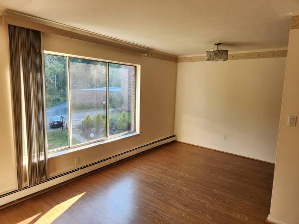 $1,600 / 2br - 900ft2 - chagrin falls 2 dormitorio apartamento (chagrin falls)63860363159425121