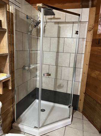 $950 Cozy Furnished Studio Apt Available Now, Everything Included (Spanaway)63852482887809124