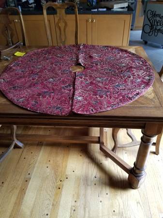 Christmas Tree Skirt 1