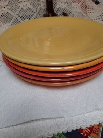 Fiesta dinner plates - $55 (Wenatchee)62960127763585124