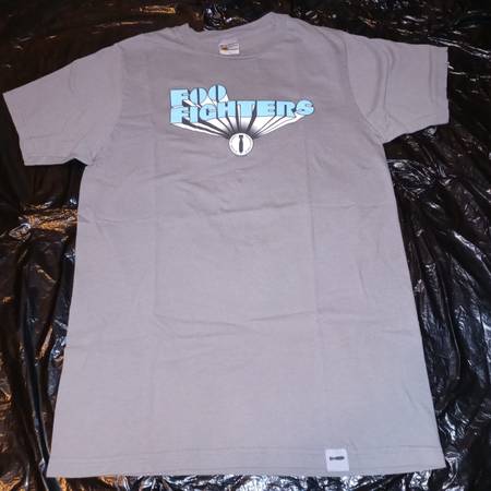 The Foo Fighters Small S 2007 T-Shirt 1