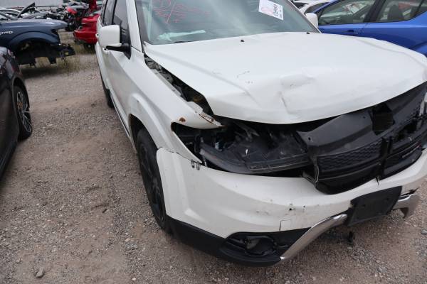 2020 JOURNEY DODGE WHITE 1