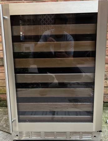 Temperature Controlled Wine Refrigerator 1