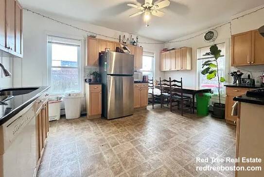 $6,200 / 6br - Massive 6 bed in Allston with laundry in unit available now!! (Allston)63802096885123124