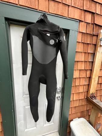 Rip curl 5/4mm MT hooded wetsuit flash bomb 1