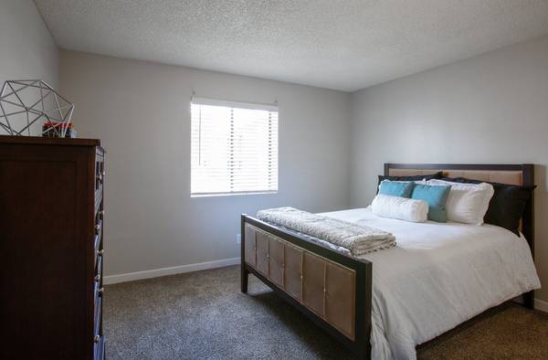 $865 / 1br - 616ft2 - Refrigerator, All-electric Kitchen, Putting Green (7700 E Speedway Blvd, Tucson, AZ)63674704898561122