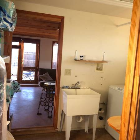 $1,550 / 1br - 700ft2 - Casita tranquila en encantadora LaCieneguilla (Santa Fe)63659885305347124