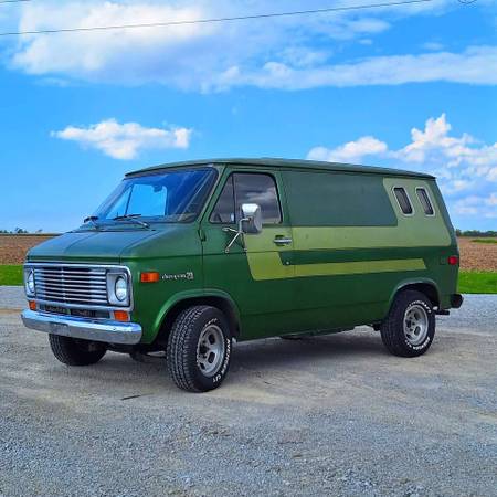 1976 Chevrolet G20 Shorty Van - $20,000 (Lowell, IN)63619112205313124