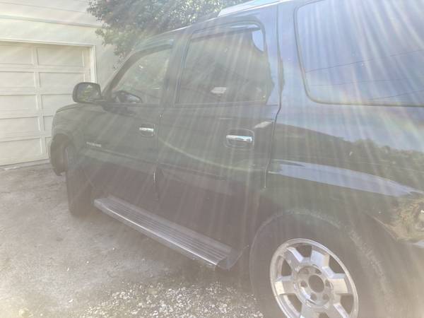 MECHANICS SPECIAL: 2006 CADILLAC ESCALADE - $2,500 (coastside/pescadero)63617811143939123
