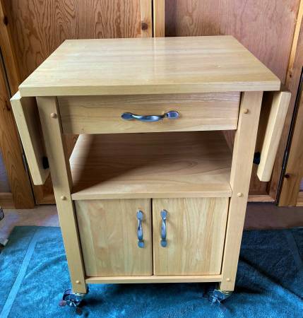 Winsome Wood Gourmet Drop-Leaf Kitchen Cart 1