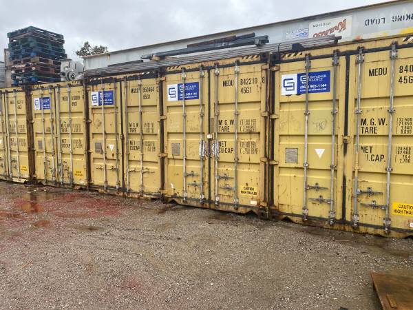 $250 / 320ft2 - 40' Containers for Rent 8' wide 40' long  250/month (Santa Paula)63800591970945121